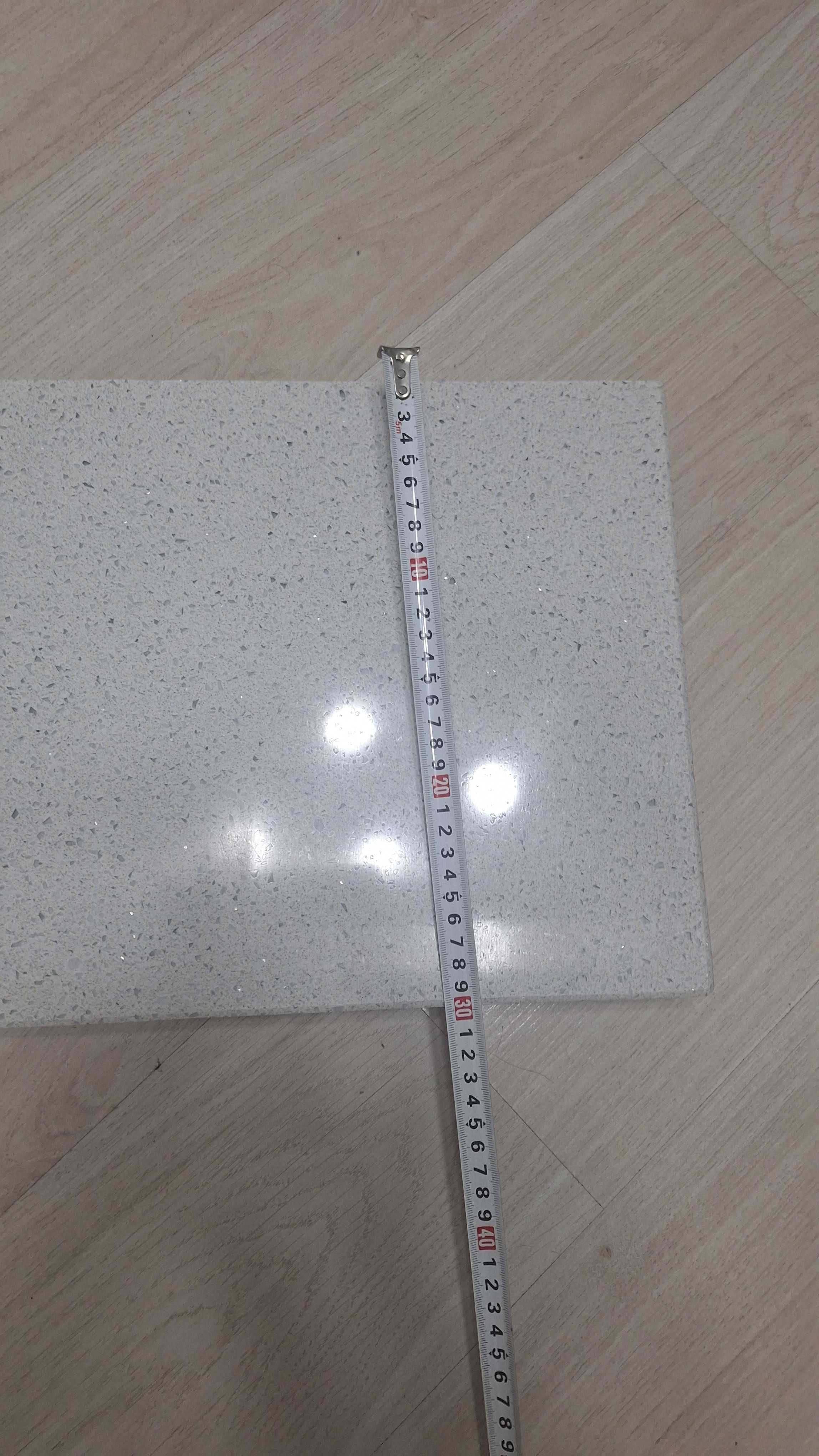 Продам столешницу каменную 80хх30