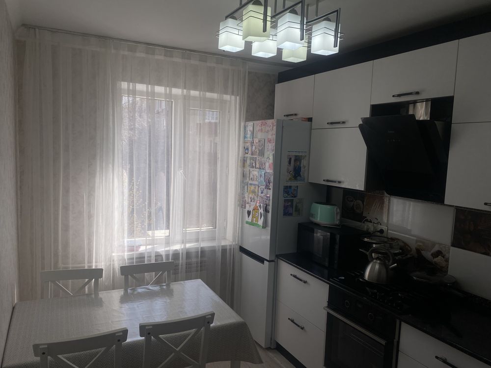 Срочно квартира в авангарде 4 мкр
