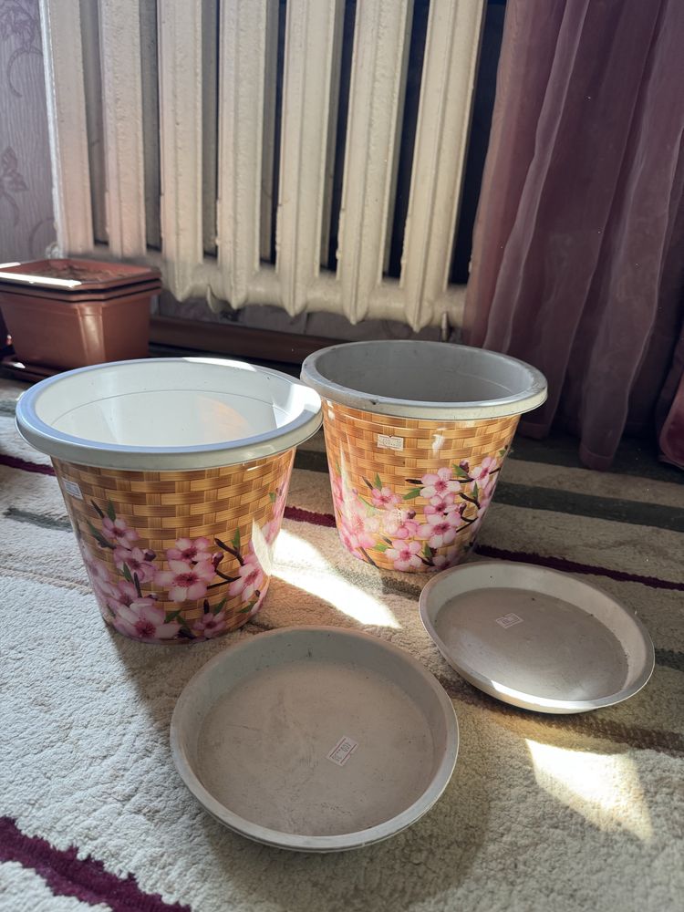 Продам горшки для цветов