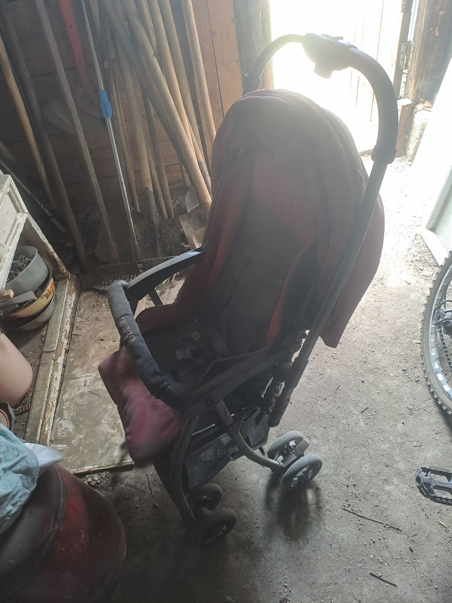Продам коляску прогулочную