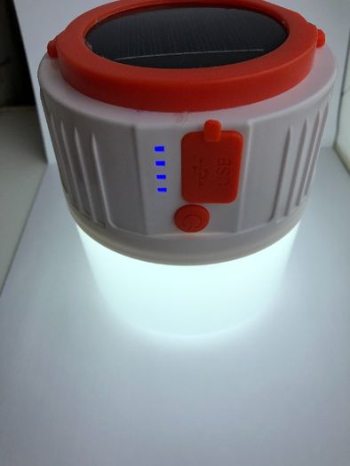 Фонарь 9W с солнечной панелью (можно заряжать смартфоны)