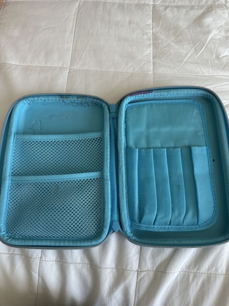 Пенал бренда Smiggle