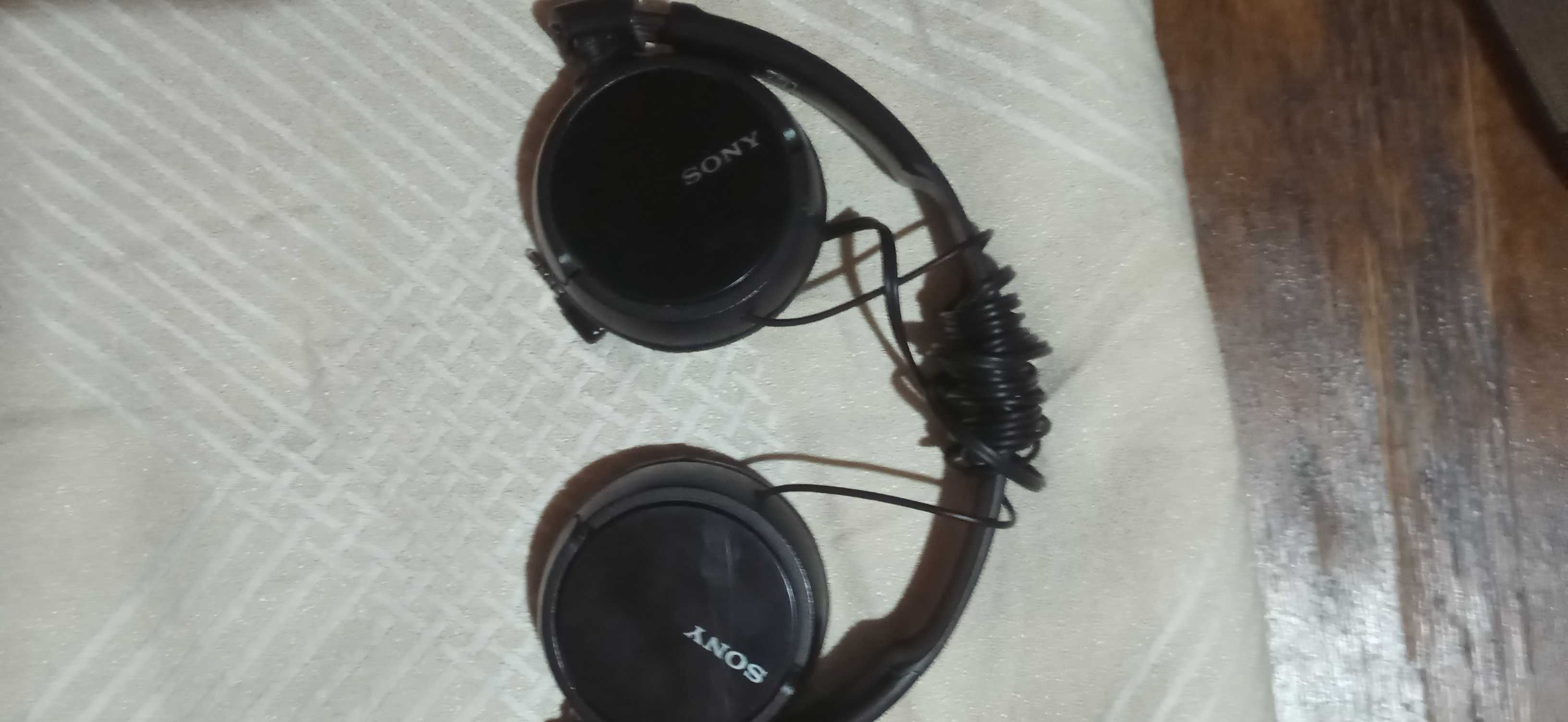 Наушник SONY новый поколения MDR -ZX110AP с гарантией талоном