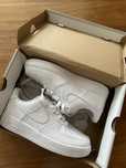 Nike air force  , новые ,42размер