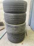 Шины Bridgestone 315/35R20-2 штук 275/40R20-2штук