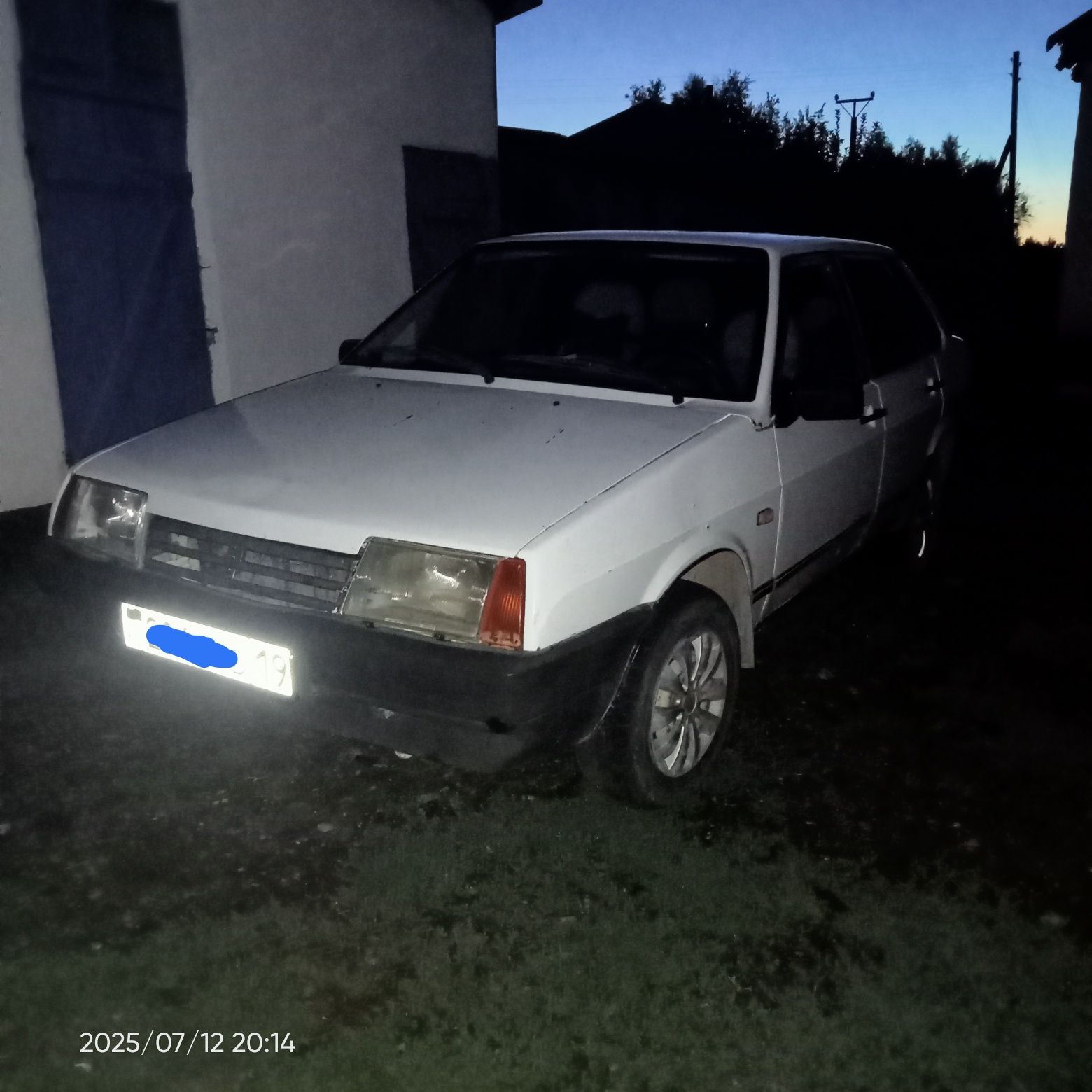 Лада Самара 21099