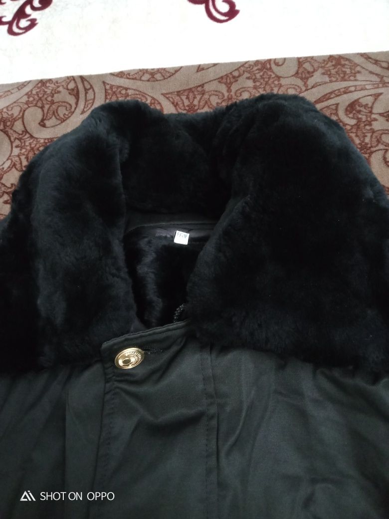 В продаже имеется Зимний бушлат внутри  с утеплителем.