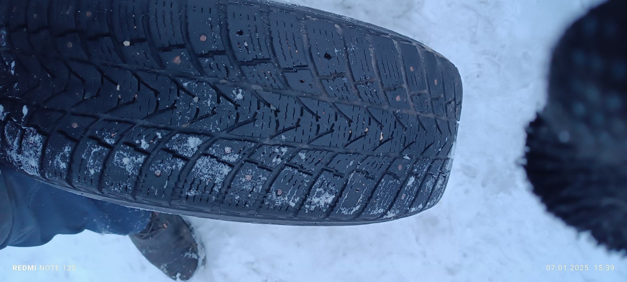 Продам диски с резиной 5/100 и 4/100