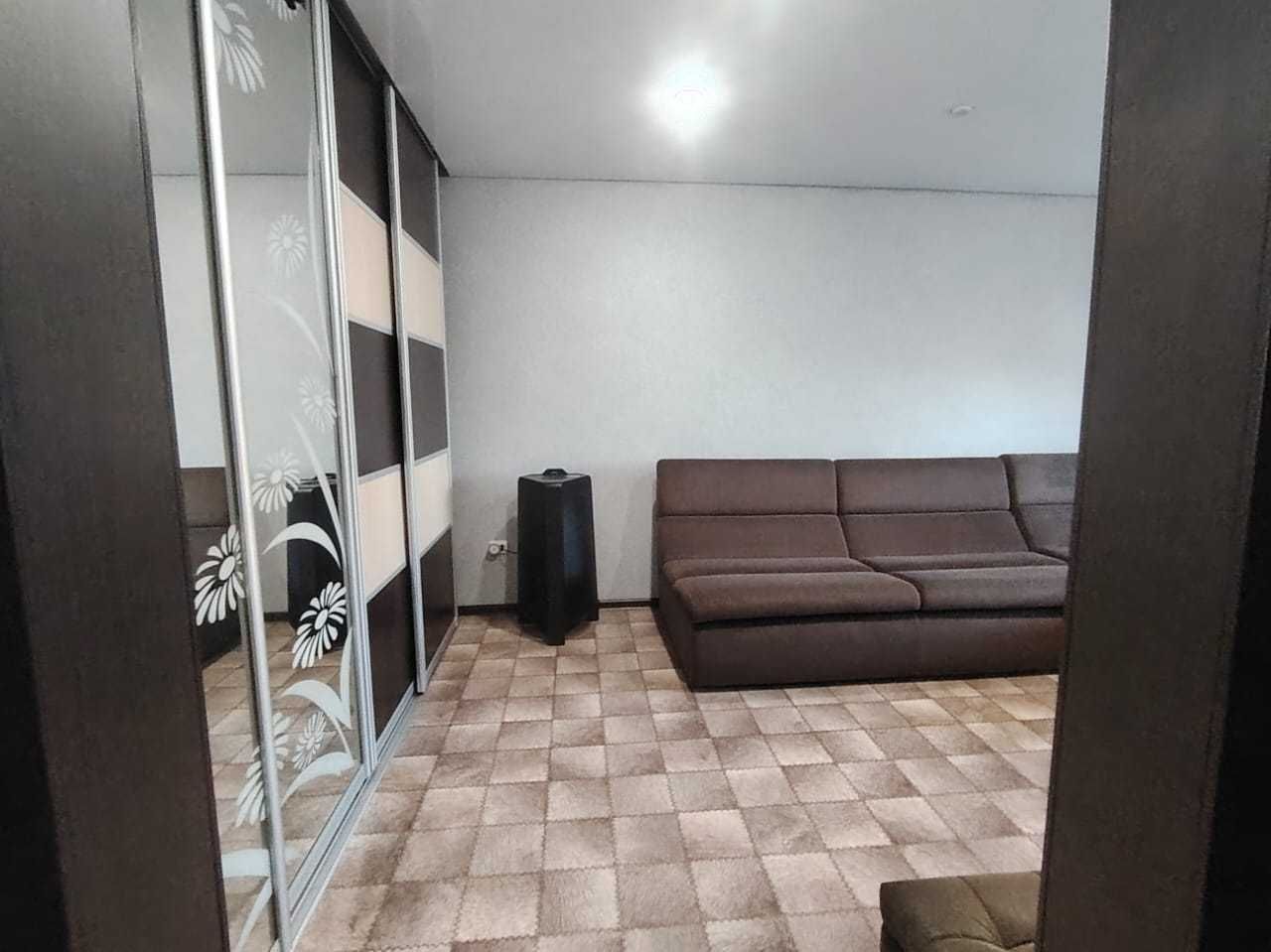 ПРОДАМ СУПЕР 1 комнатную квартиру район ДЦ Экспресс, 70 квартал.