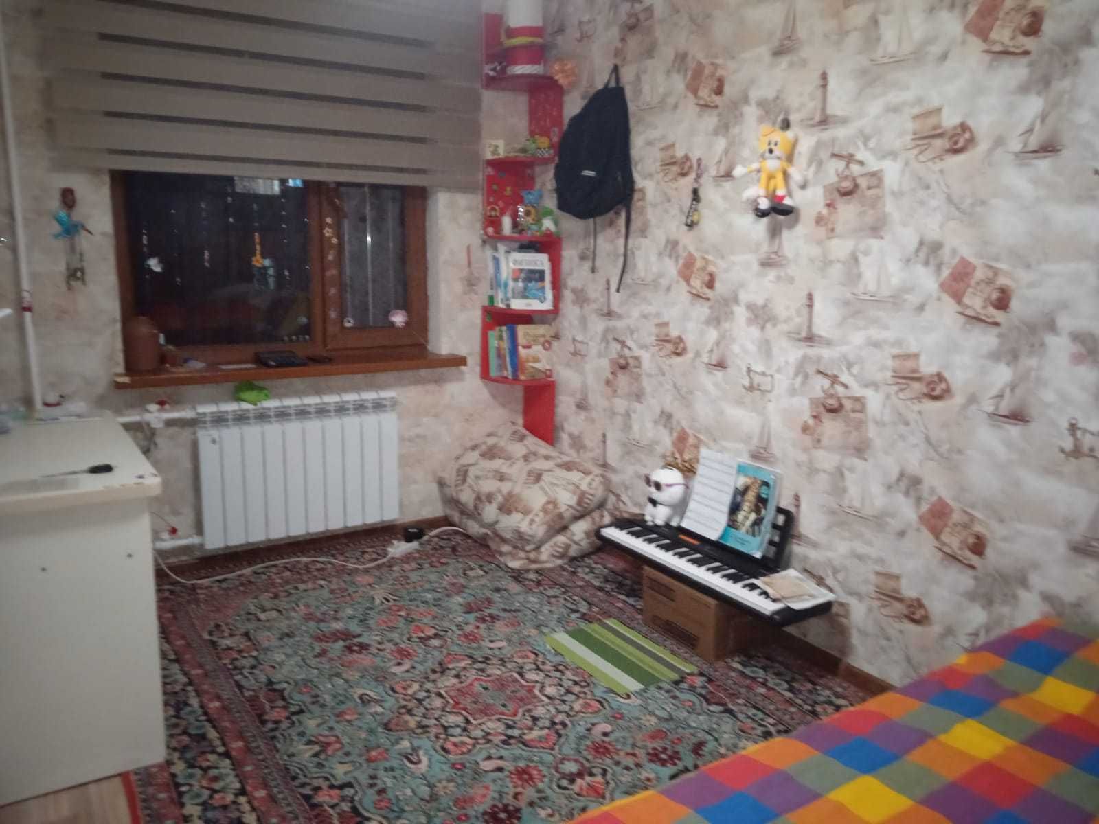 В Центре 4 х комнатная квартира