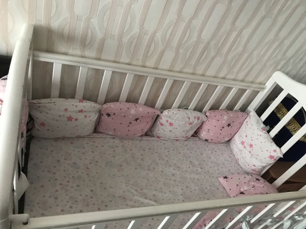 Продам детскую кроватку