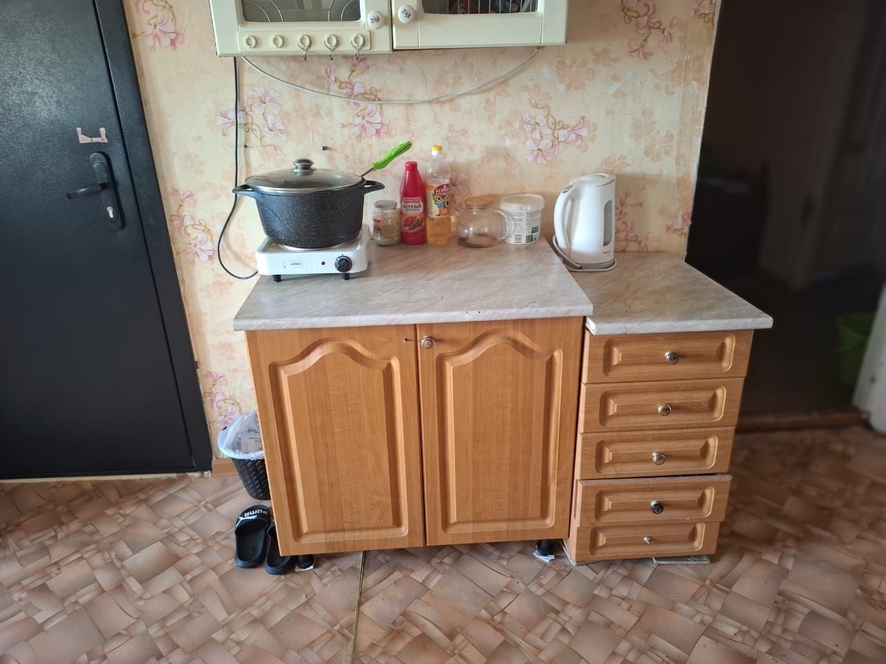 Продам обшежитие