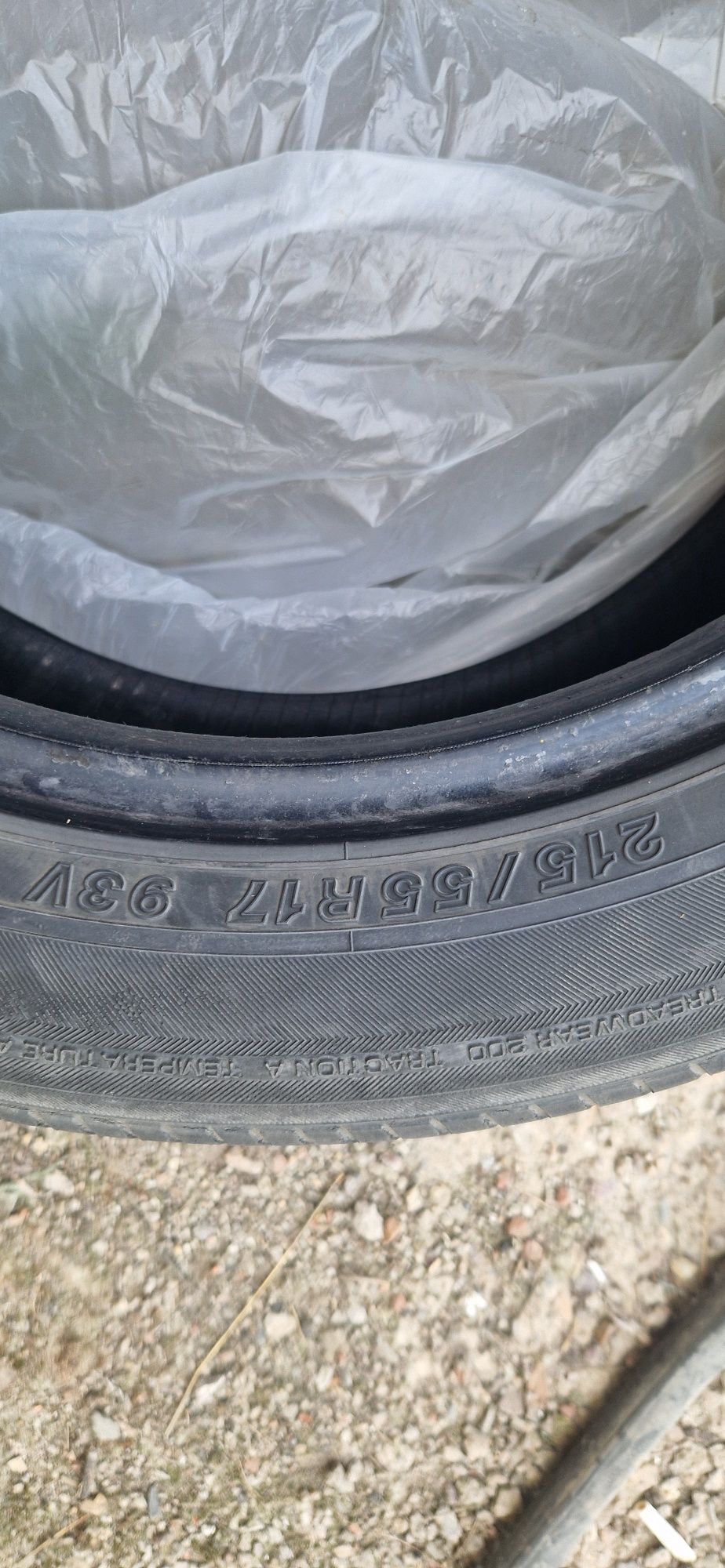 Продам резину! YOKOHAMA 215/55R17