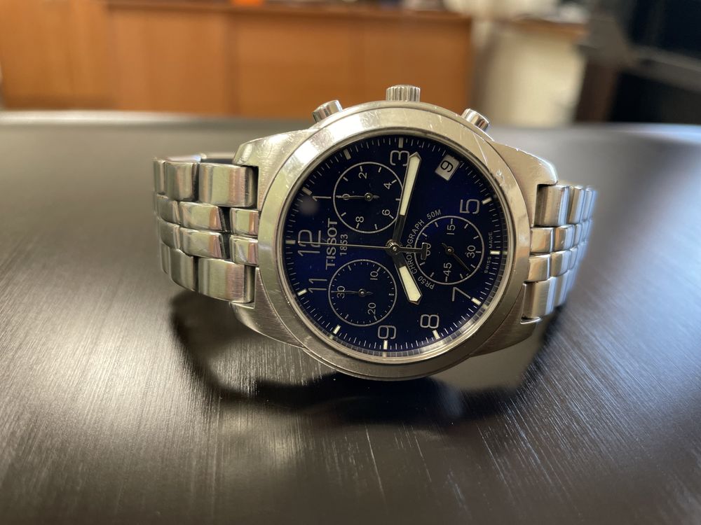 Продам Часы Tissot