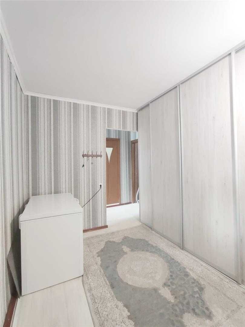 *Продам 4 комн. квартиру ул. Белинского. Помощь в ипотеке.