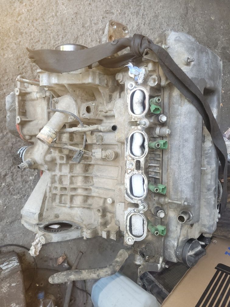 Продам мотор акпп 1zz-fe