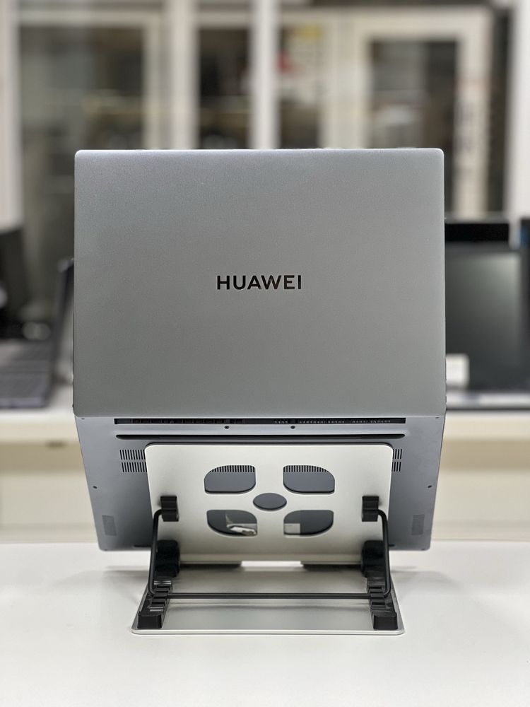 Huawei MateBook | intel core i5-1240P | ОЗУ 16Gb | SSD 512Gb