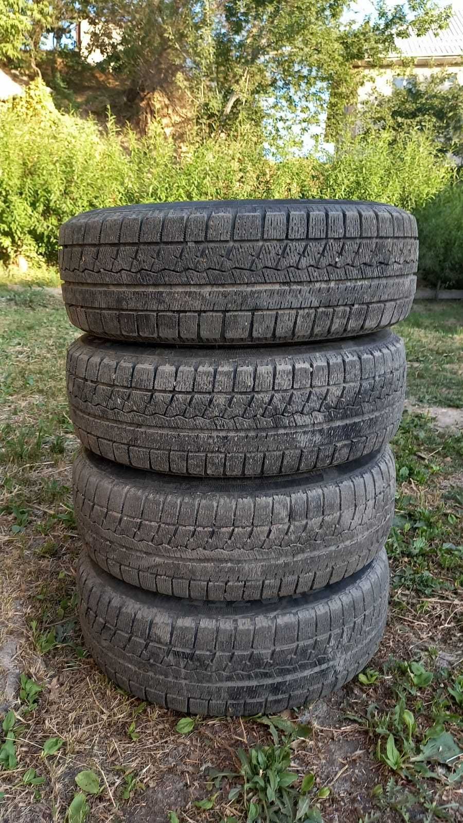 Зимние шины 185/70/R14
