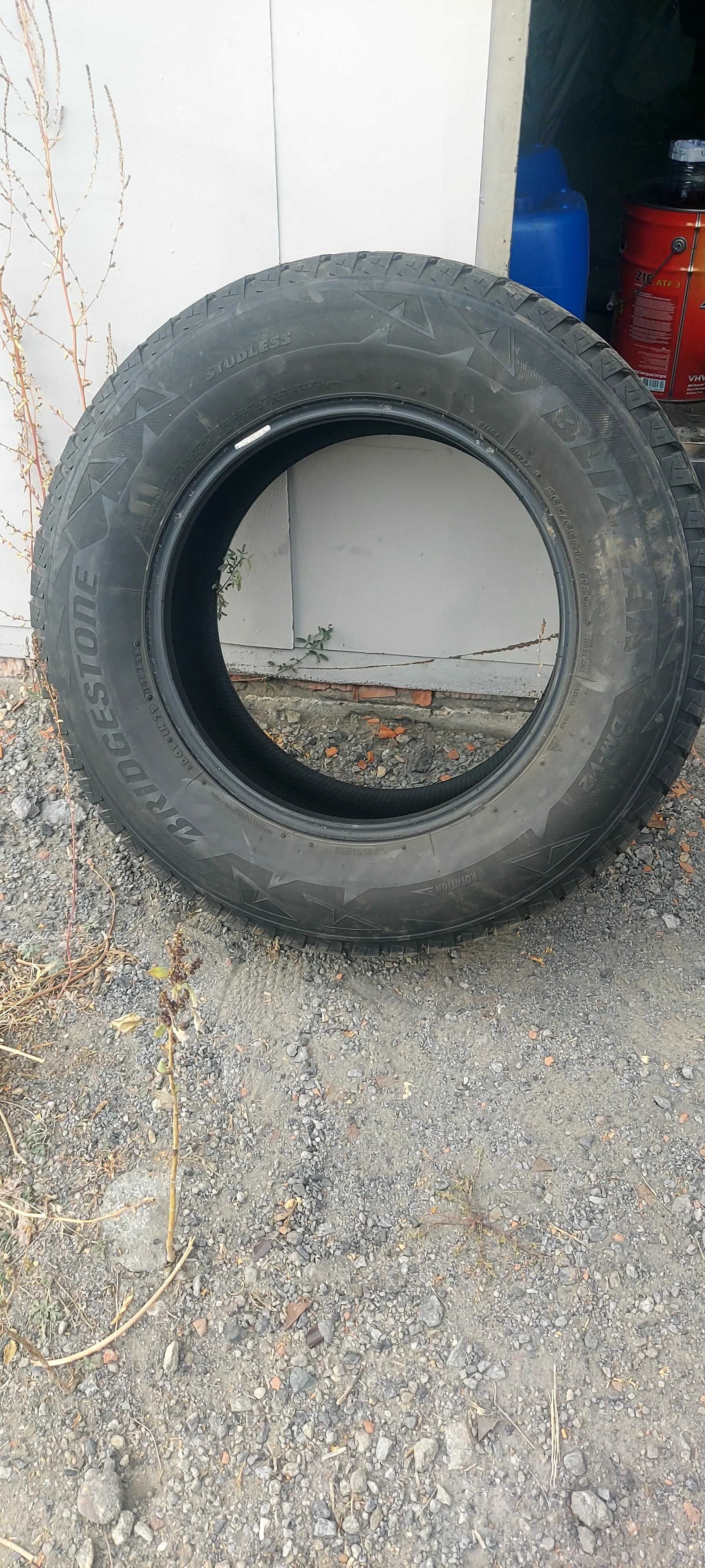 Шины Bridgestone комплект