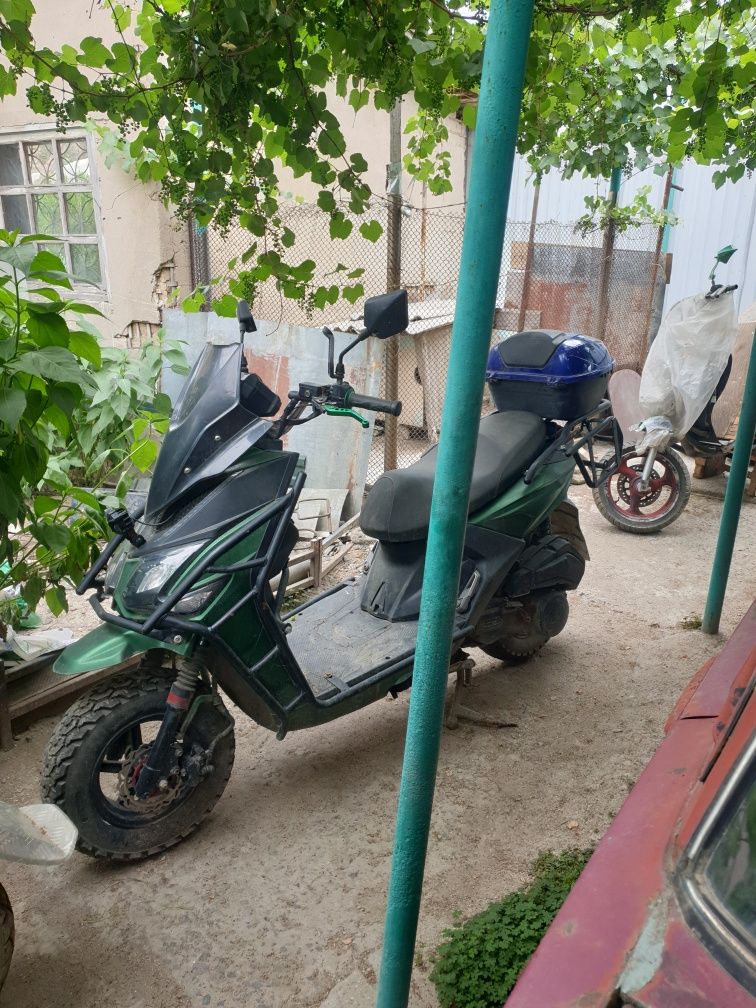 Продам мопед как новый