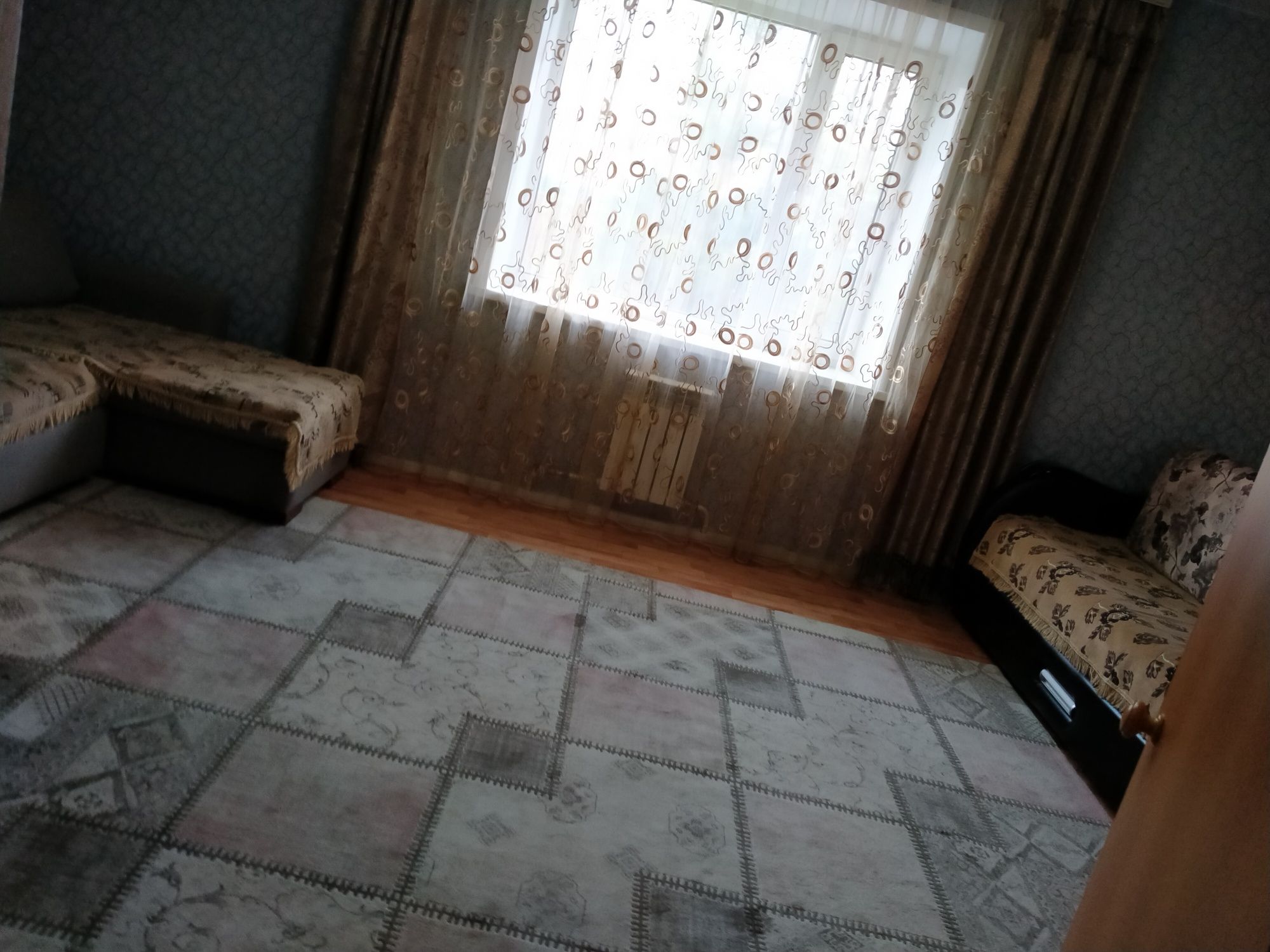 Продам  1комнатную квартиру(евро двушка) .