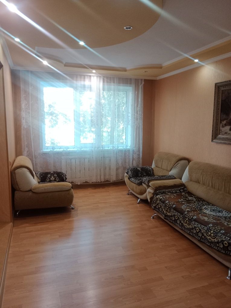 Продам трёх комнатную квартиру на 70 квартале.