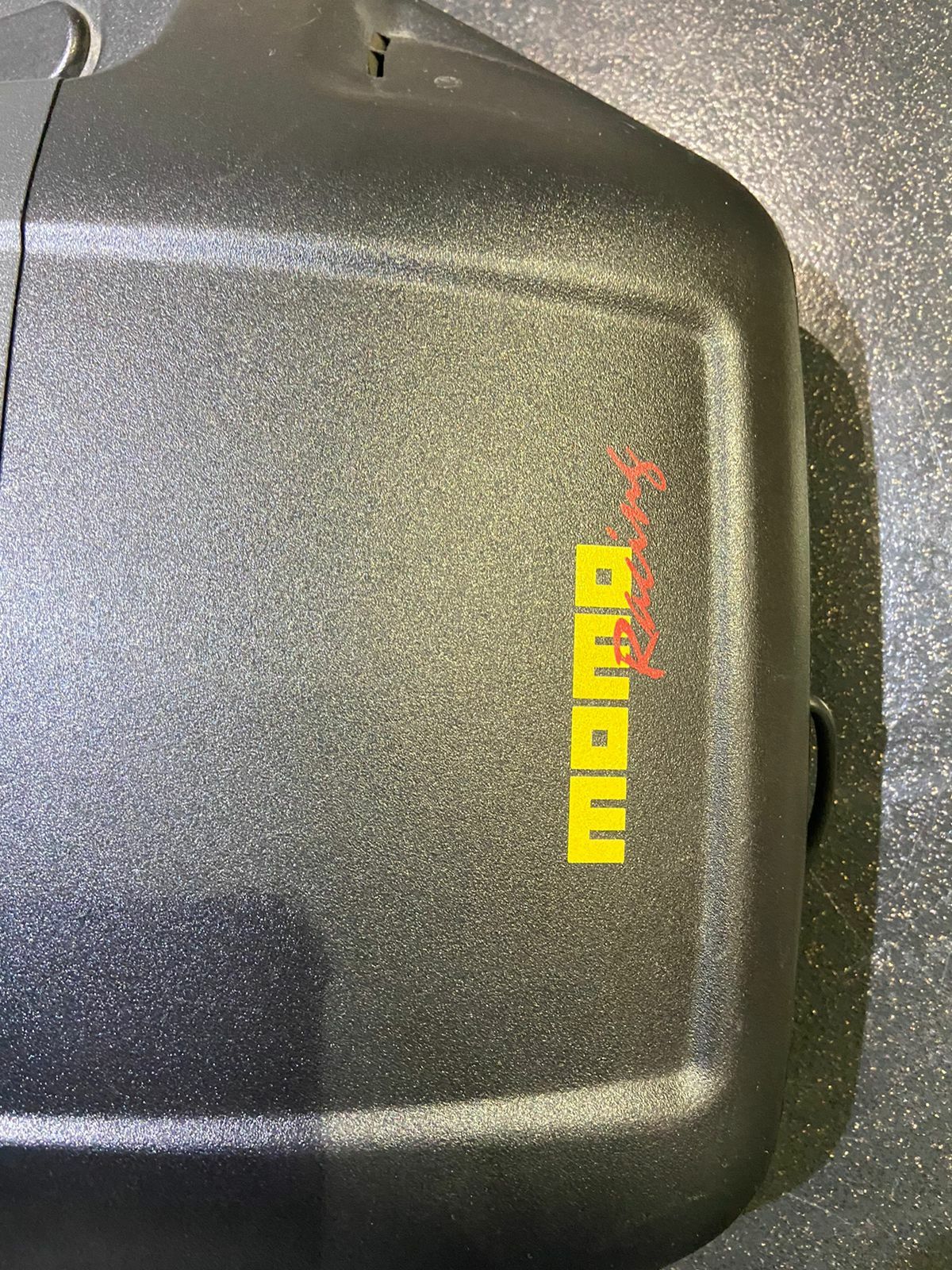 Руль momo Logitech