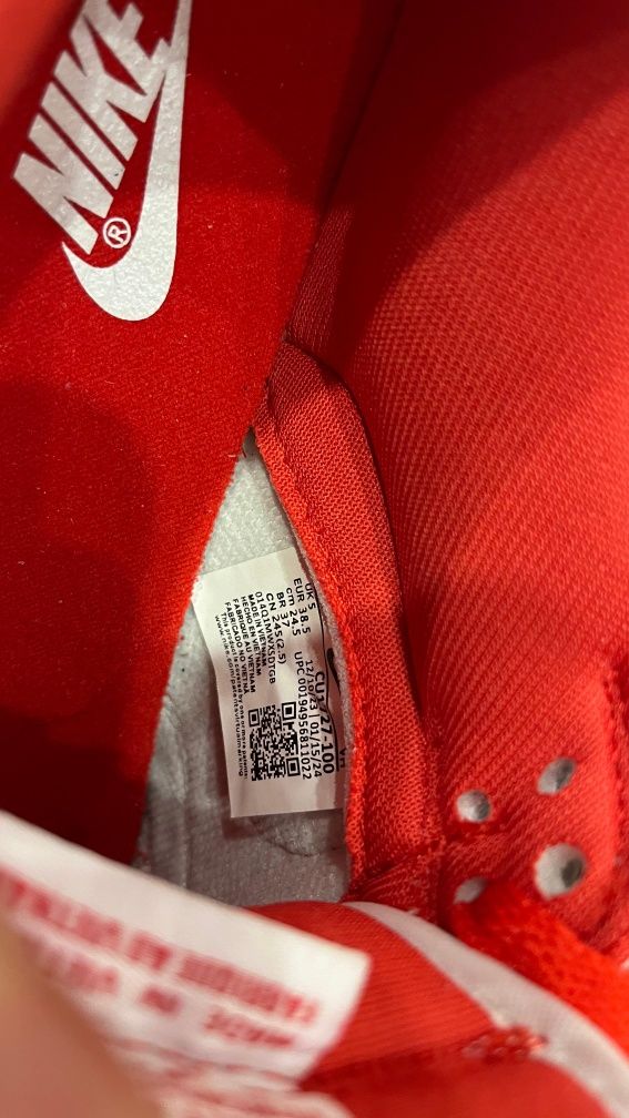 Кроссовки Nike Dunk Low новые