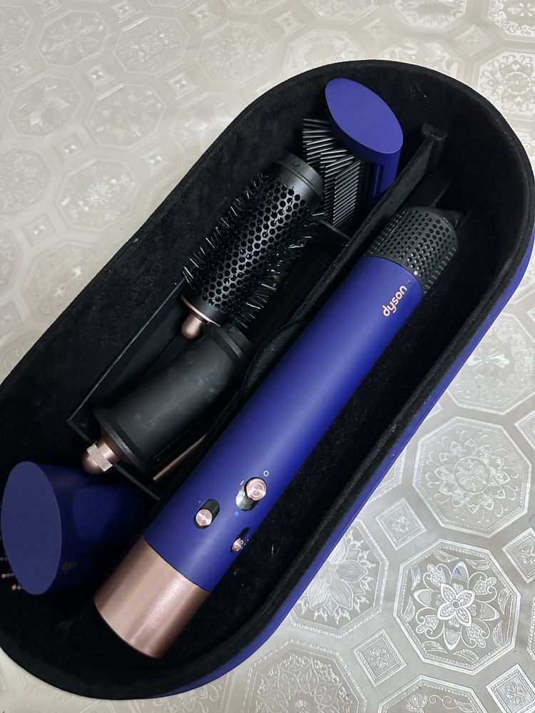 Dyson фен оригинал торг есть