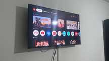 Смарт телевизор Yasin 110 см smart tv WiFi YouTube