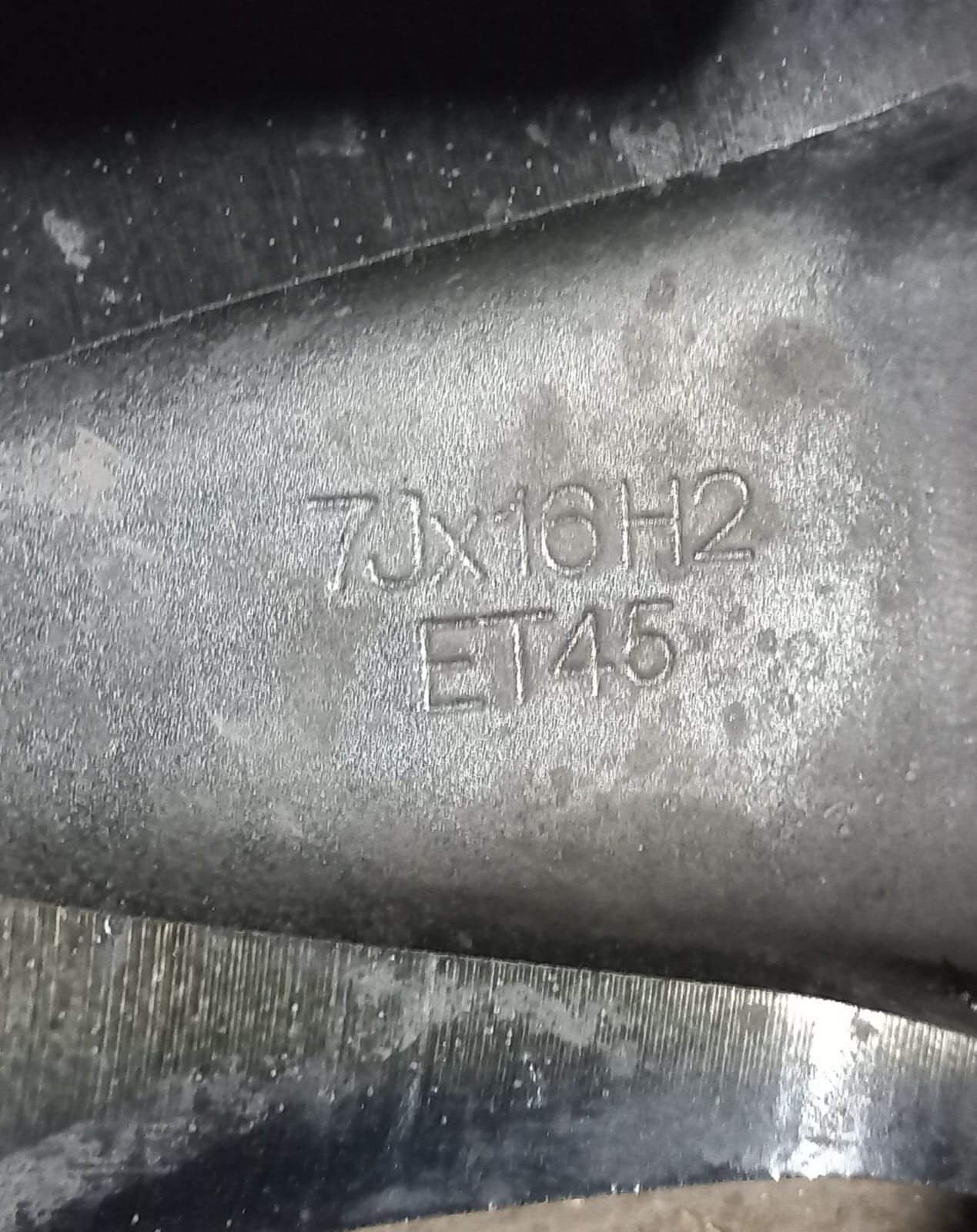 Диски R16 продам 2 диски