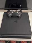PS 4 slim продам