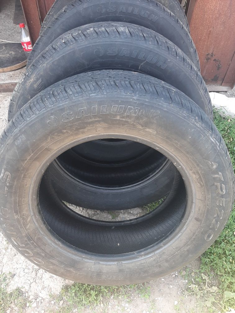 Продам шины 225/65/17 саилун
