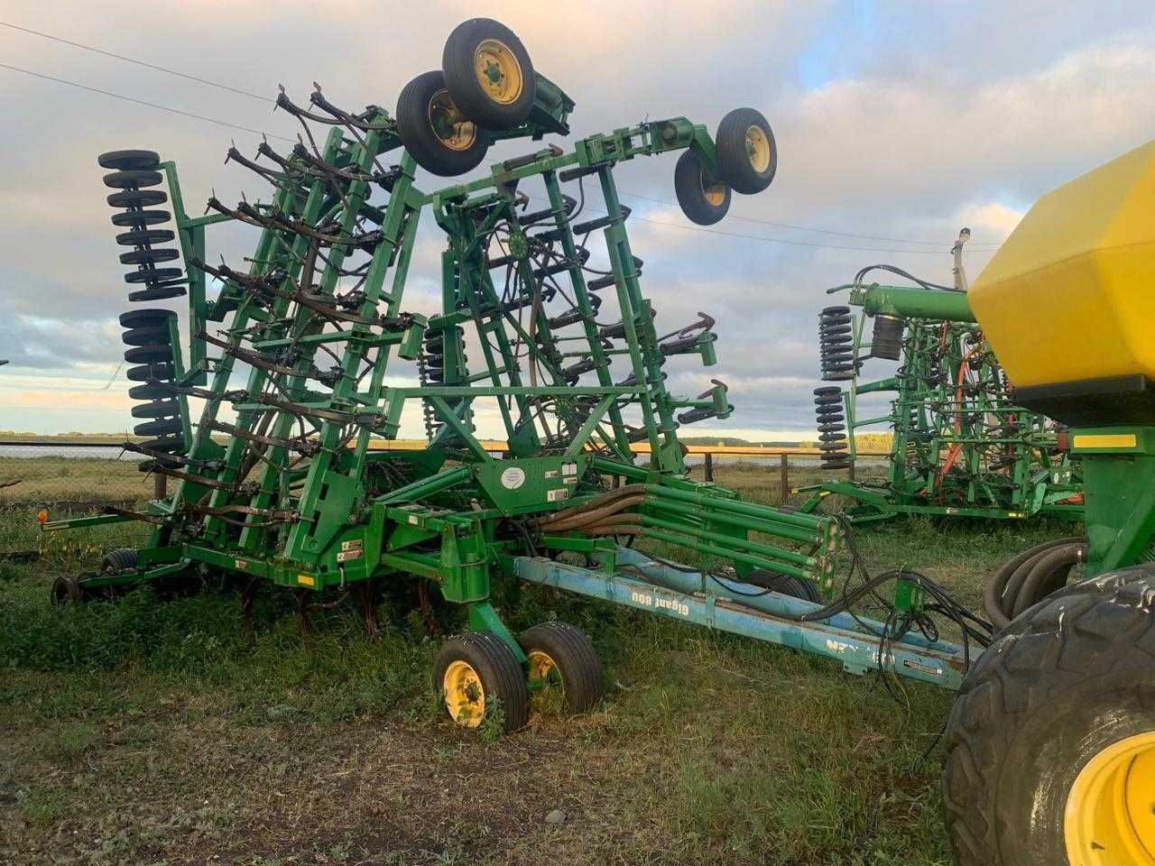 Бу Сельхозтехника распродажа более 350 единиц