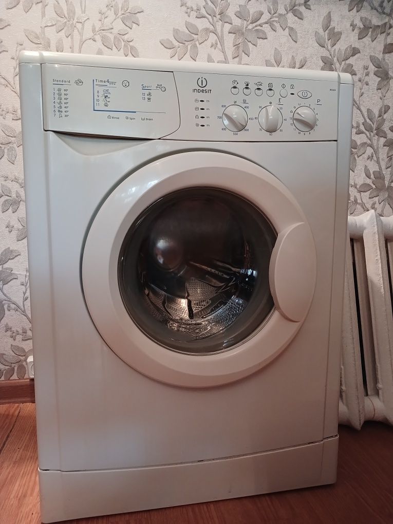 Indesit wil85 стиральная машинка итальянской сборки