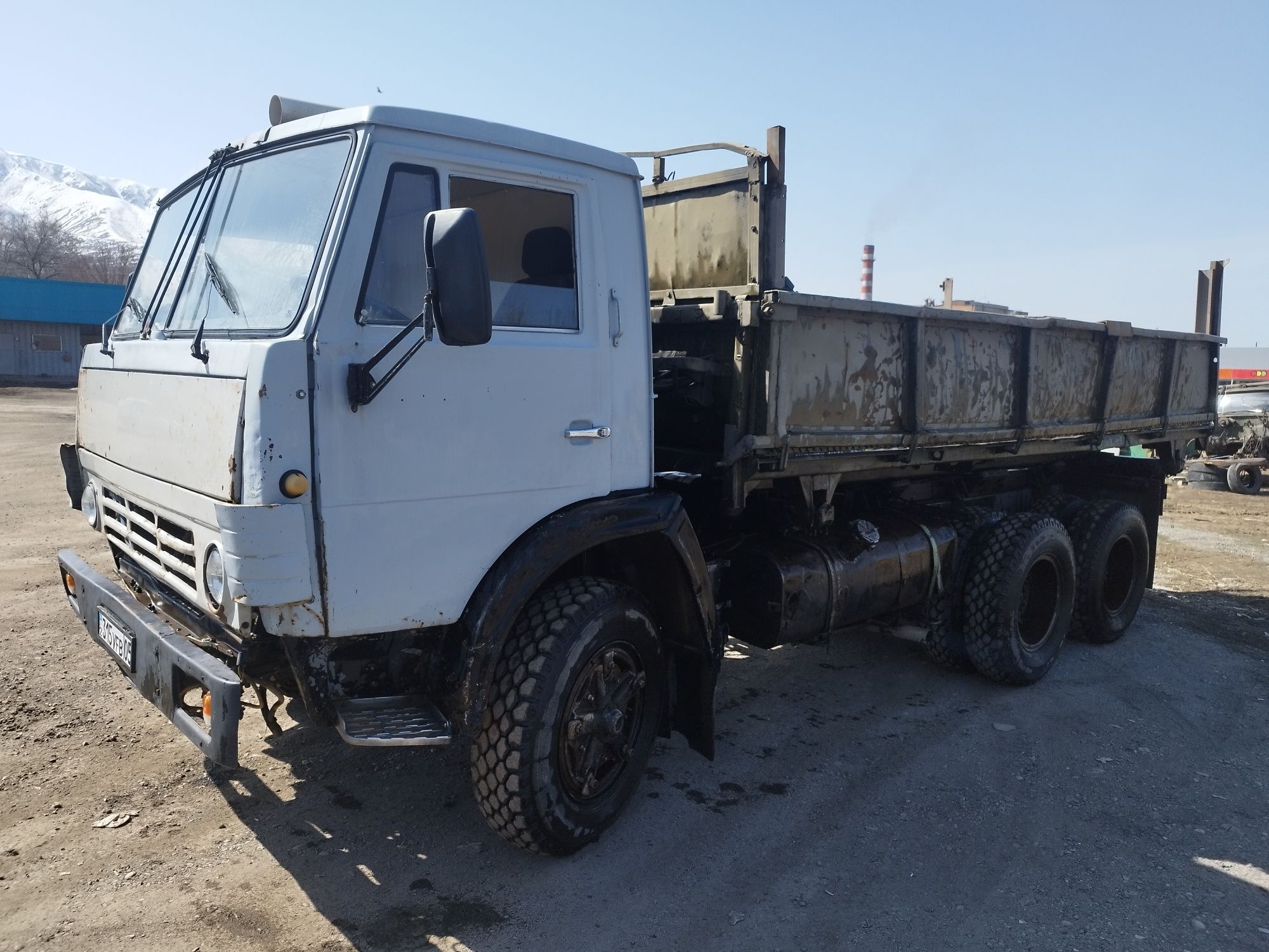 ПРОДАМ КамАЗ с прицепом.