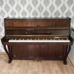 Продам пианино Сура-2