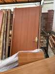 Продается двери и полки и шкафы