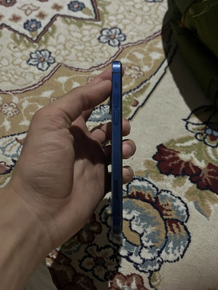 Iphone 12 64 gb продам