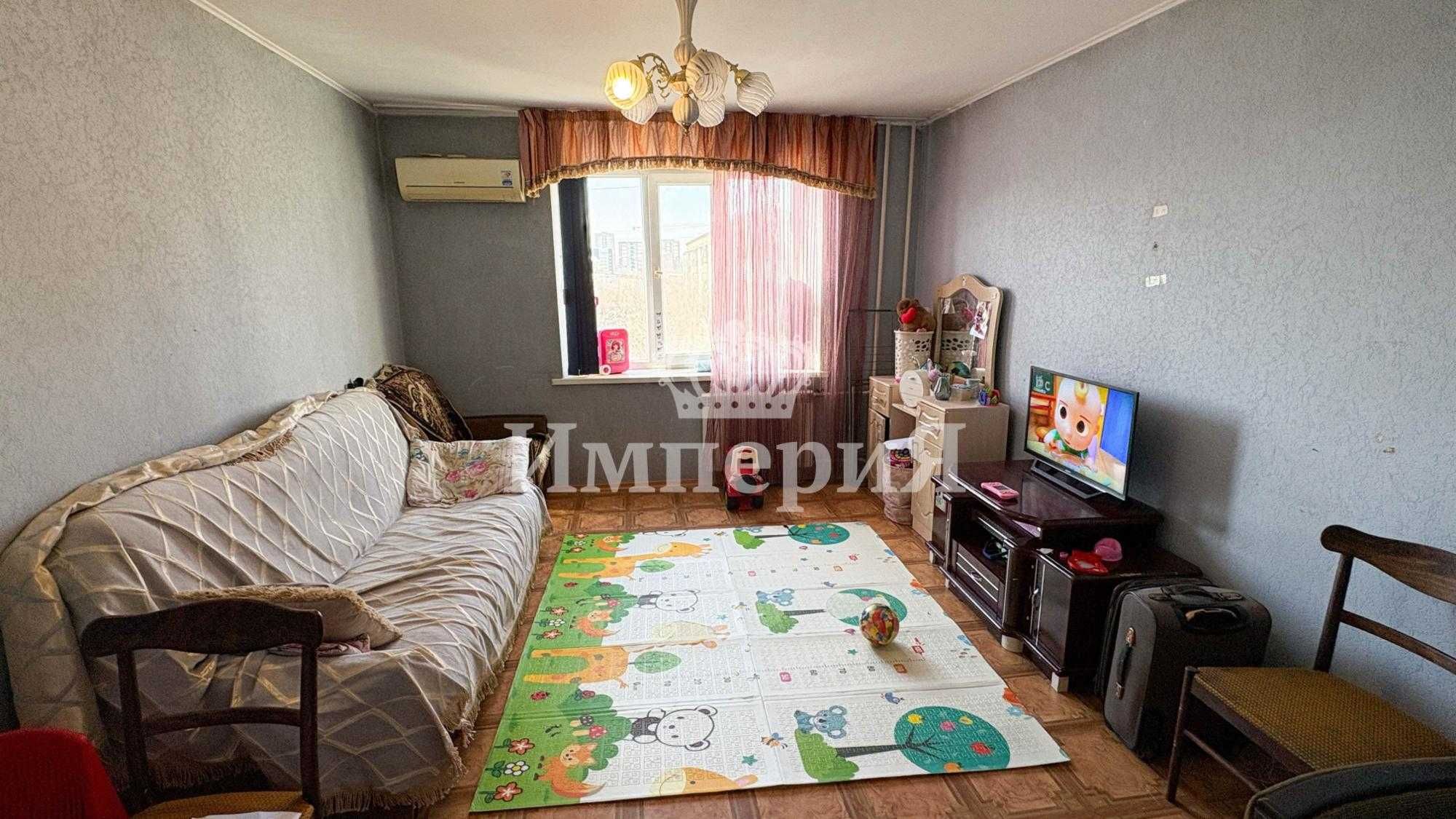 Продается двухкомнатная, улучшенная в микр. Мушелтой, Анна Империя