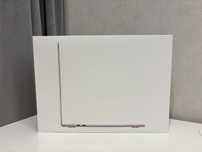 Новинка 2025: MacBook Air M4 (16/256) Silver. Русская раскладка
