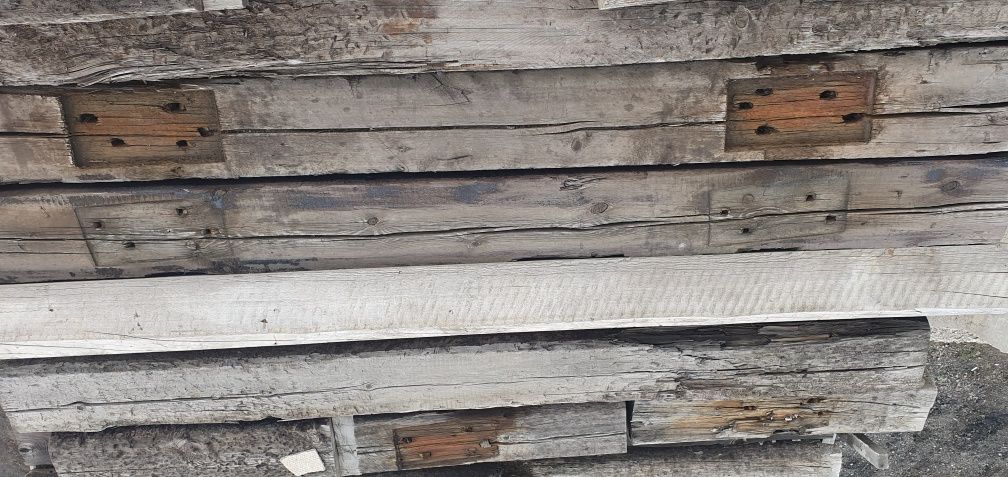 Продам шпалы 125  штук