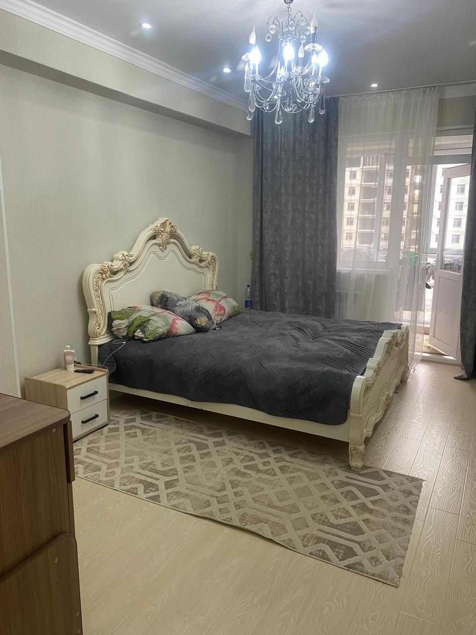 Квартира 122кав в 16мкр 63/2 LEPES