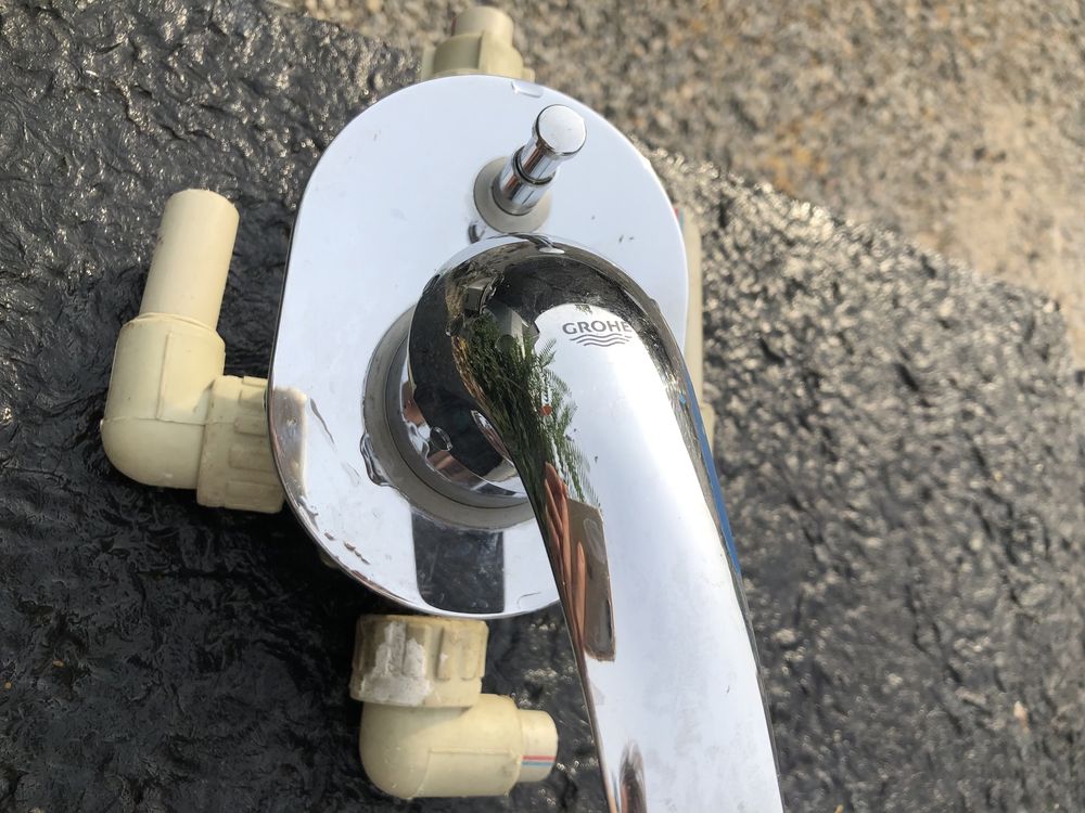 Смеситель для ванны душа Grohe встраиваемый скрытый монтаж Кентау