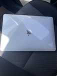 Продам Macbook air 13 2020 года
