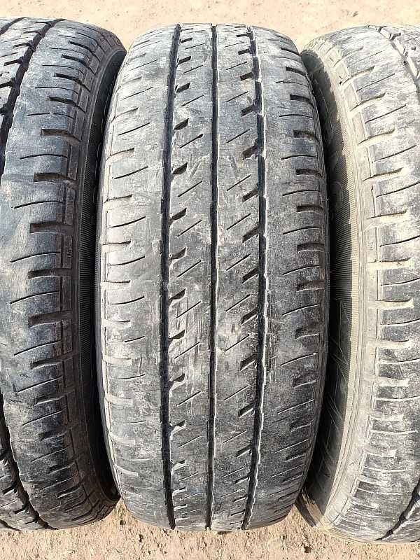 Шины 195/70 R15С - "Vredestein Comtrac" (Голландия), летние.