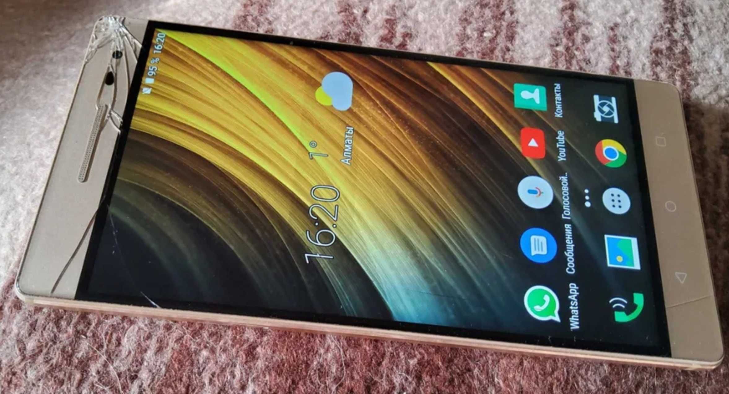 Флагман 3Д-Камерофон Lenovo Tango с самым большим у смартфонов экраном