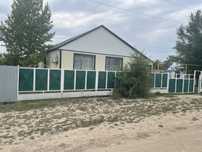 Продам дом в селе пугачево в центре