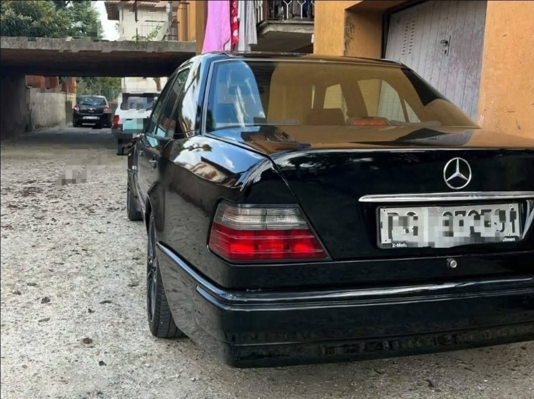 Расширение Mercedes W124 Волчок
