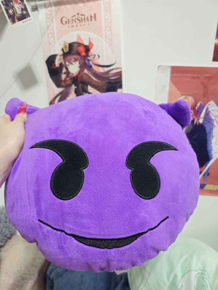 Подушки emoji эмоджи
